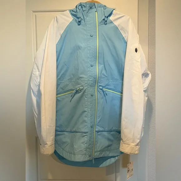 FP (Free People) Movement Singin in the rain packable jacket - Picture 6 of 14